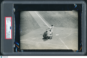 1954 Willie Mays HR - Original News Service Photo New York Times RARE - PSA/DNA