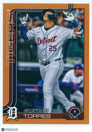 2025 Topps Series 2 #658 Gold Parallel (1523/2025) Gleybar Torres
